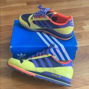 Adidas Originals (Men’s 8.5)